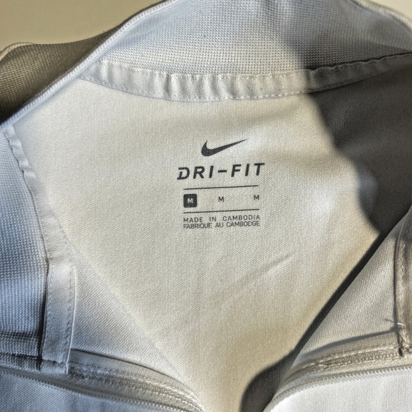 Nike Dri Fit Womens M White Track Jacket Full Zip Logo Black Stripe Pockets FLAW - Picture 4 of 11